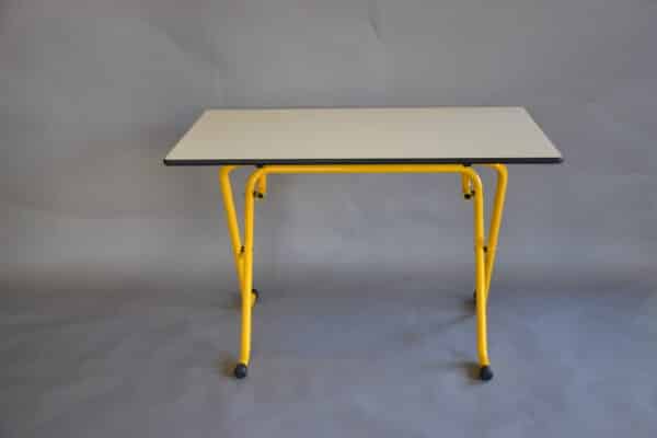 Piètement table HUGO table pliante table X mobilier intérieur pour collectivités